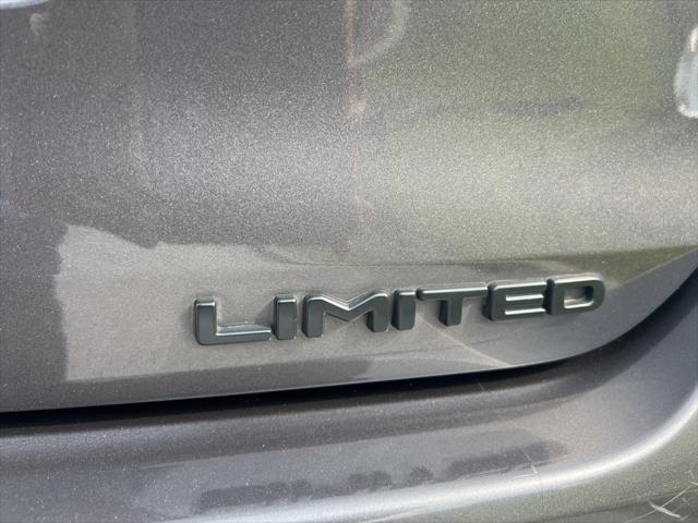 used 2021 Toyota Highlander Hybrid car, priced at $37,990