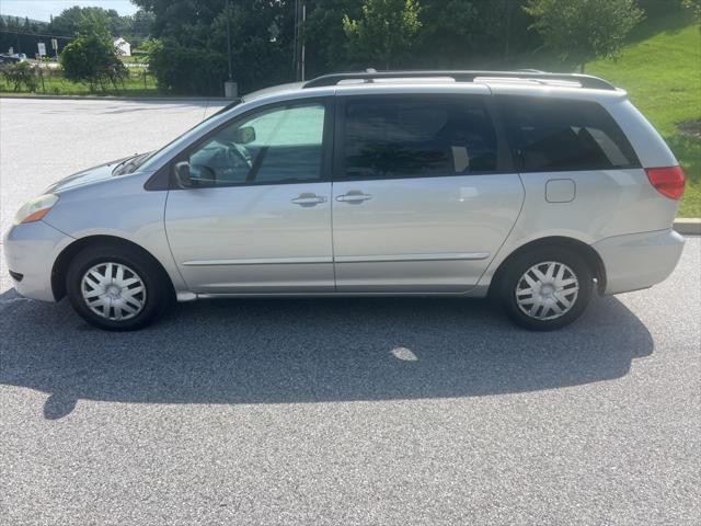 used 2009 Toyota Sienna car, priced at $6,900