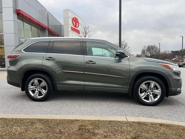 used 2015 Toyota Highlander car, priced at $18,690