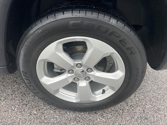 used 2019 Jeep Compass car, priced at $18,740