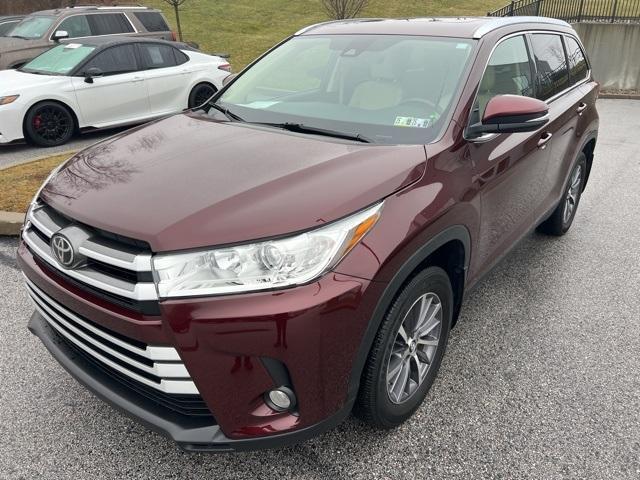 used 2019 Toyota Highlander car, priced at $32,890