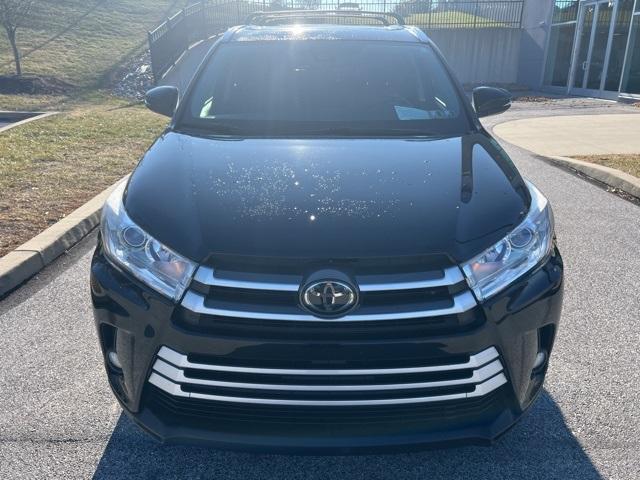 used 2018 Toyota Highlander car, priced at $21,880