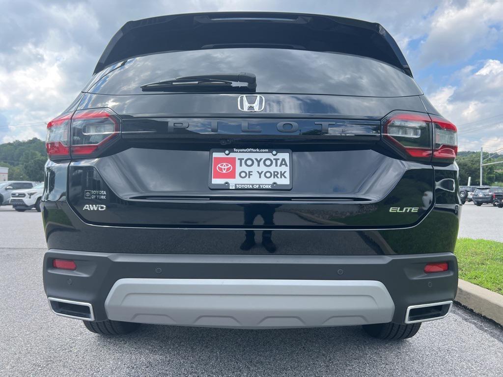 used 2024 Honda Pilot car, priced at $49,441