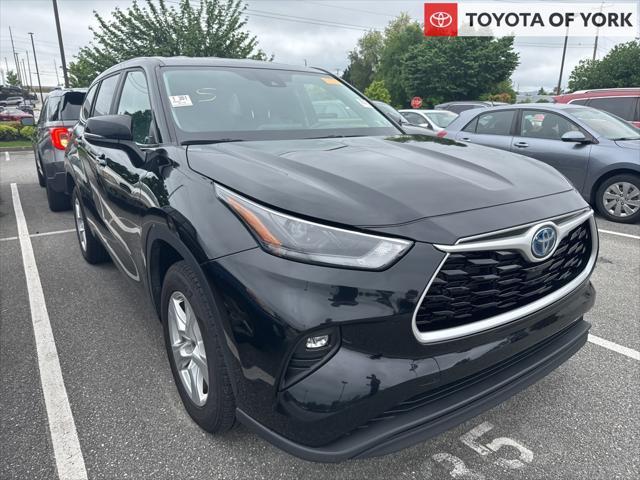 used 2023 Toyota Highlander Hybrid car, priced at $38,790