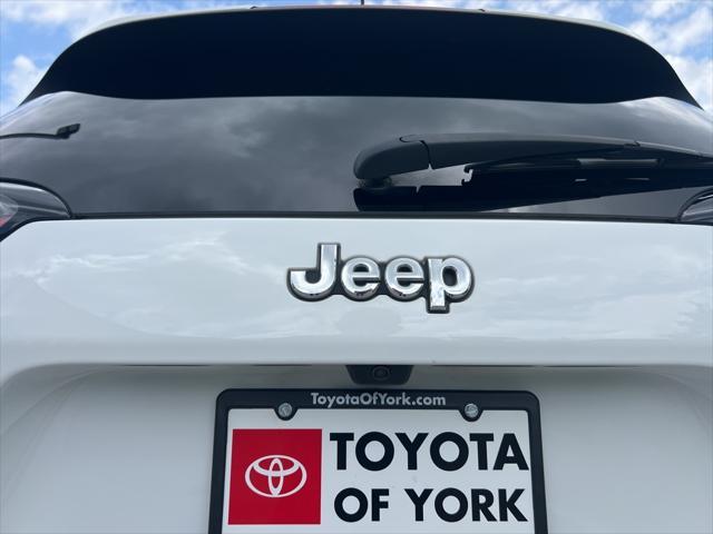 used 2021 Jeep Cherokee car, priced at $22,980
