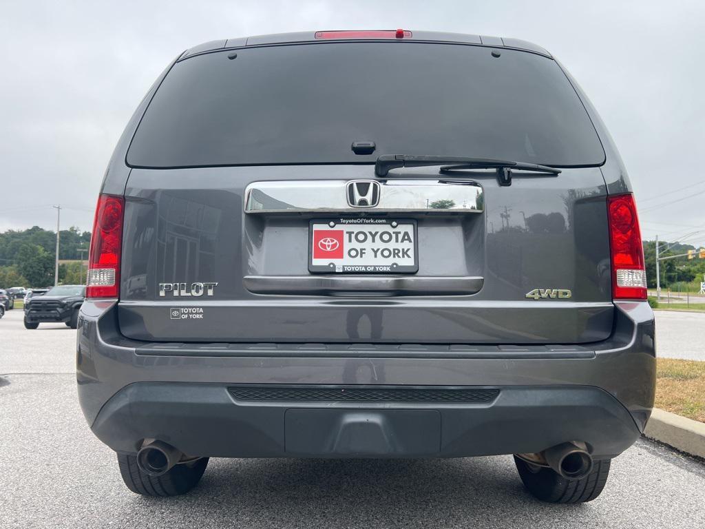 used 2014 Honda Pilot car, priced at $9,800