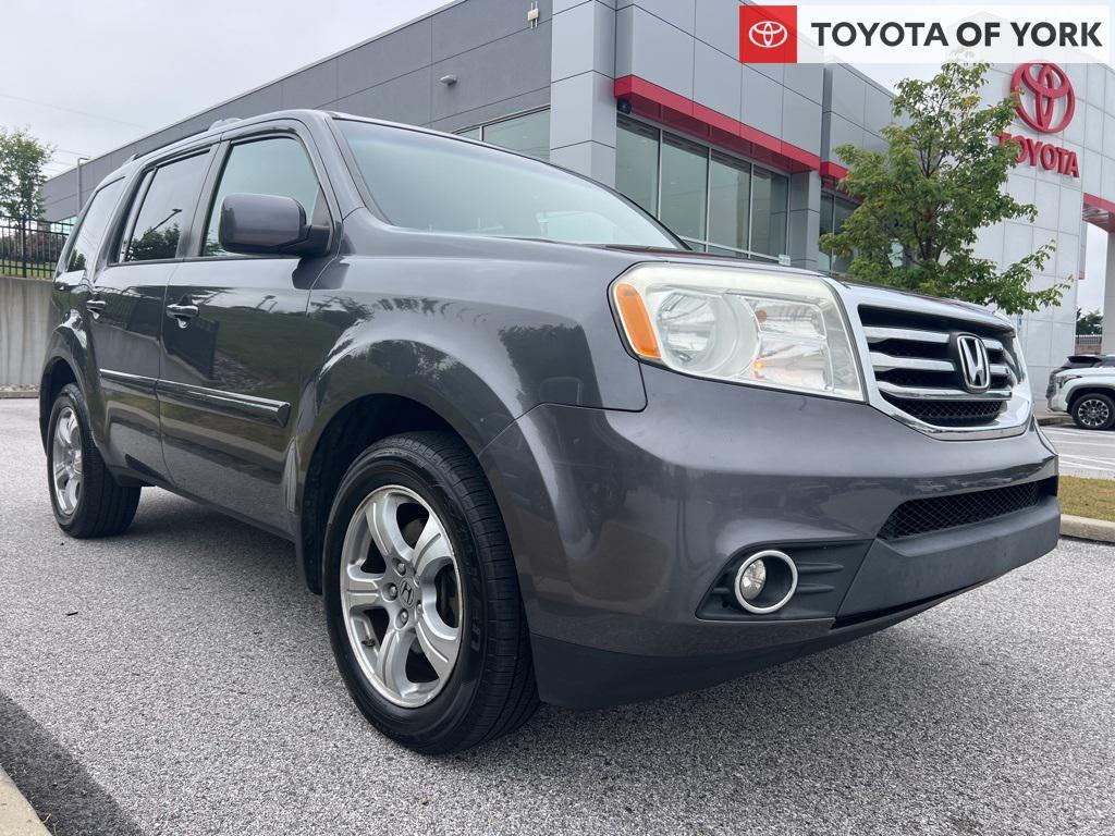 used 2014 Honda Pilot car, priced at $9,800