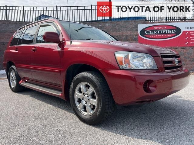 used 2004 Toyota Highlander car, priced at $5,990