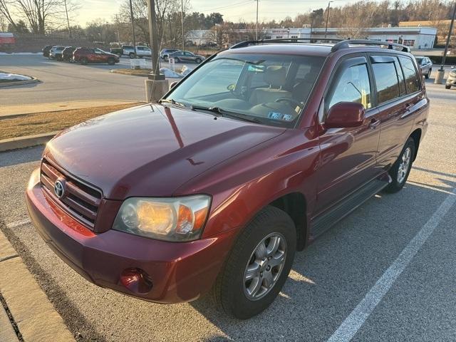 used 2004 Toyota Highlander car, priced at $5,990