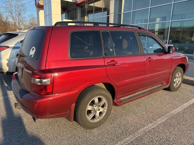 used 2004 Toyota Highlander car, priced at $5,990