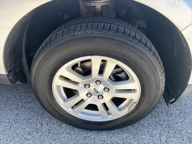 used 2011 Ford Edge car, priced at $4,800