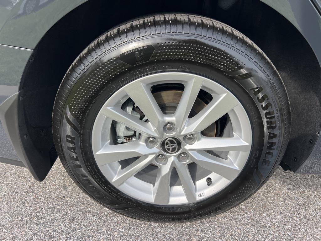 new 2025 Toyota Camry car, priced at $33,358