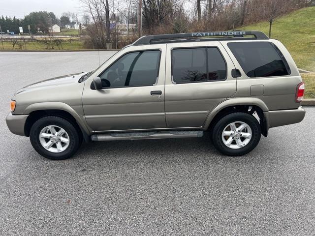 used 2004 Nissan Pathfinder car, priced at $5,499