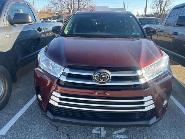 used 2018 Toyota Highlander car, priced at $27,994