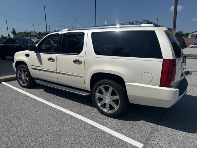 used 2007 Cadillac Escalade ESV car, priced at $8,990