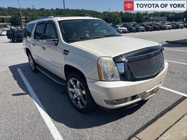 used 2007 Cadillac Escalade ESV car, priced at $8,990