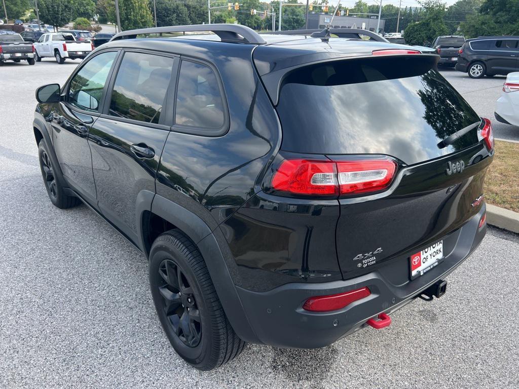 used 2014 Jeep Cherokee car, priced at $5,800