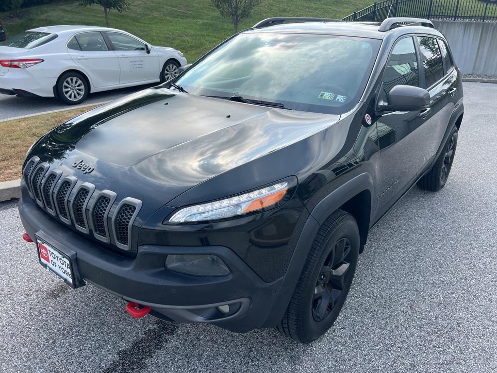 used 2014 Jeep Cherokee car, priced at $5,800