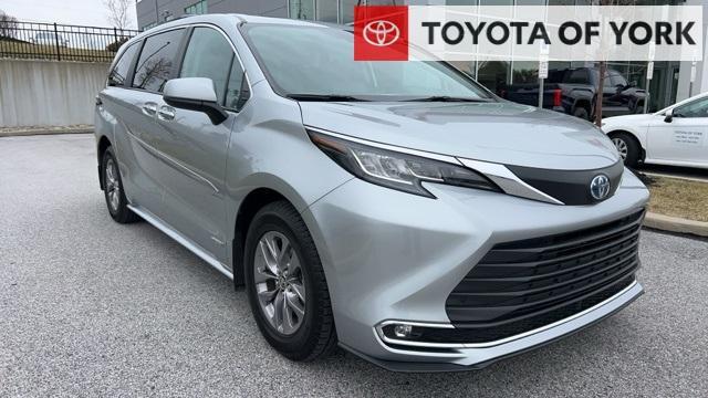 used 2021 Toyota Sienna car, priced at $40,761