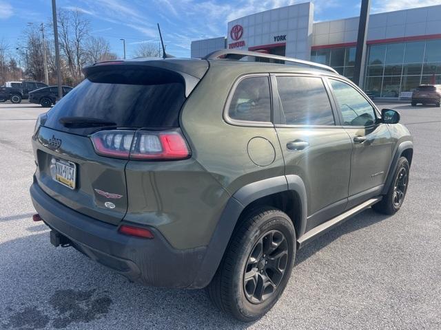 used 2019 Jeep Cherokee car, priced at $15,890