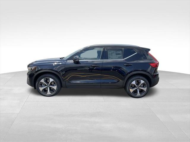 new 2025 Volvo XC40 car, priced at $44,515