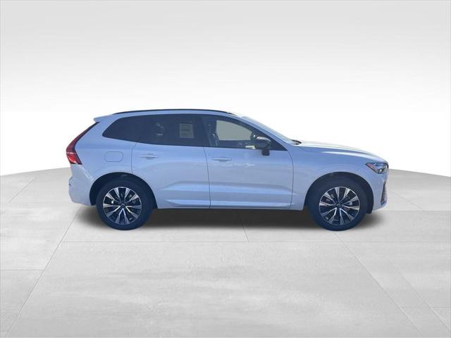 new 2025 Volvo XC60 car, priced at $50,035