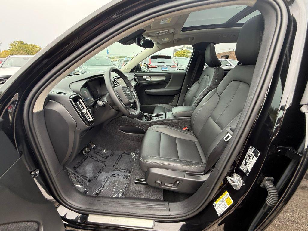 used 2025 Volvo XC40 car, priced at $32,969