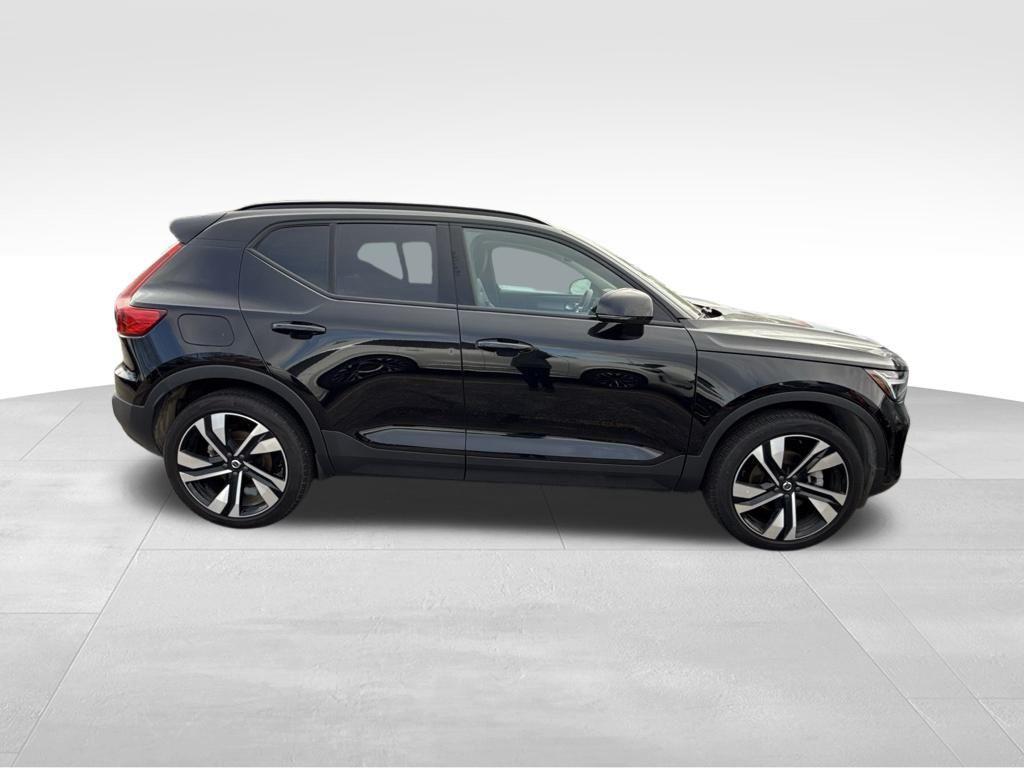 used 2025 Volvo XC40 car, priced at $33,486