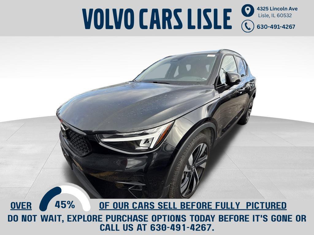 used 2025 Volvo XC40 car, priced at $33,486