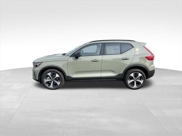 new 2025 Volvo XC40 car, priced at $43,335