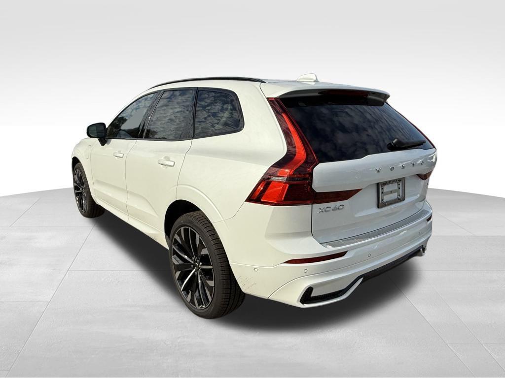 new 2026 Volvo XC60 Plug-In Hybrid car, priced at $72,235