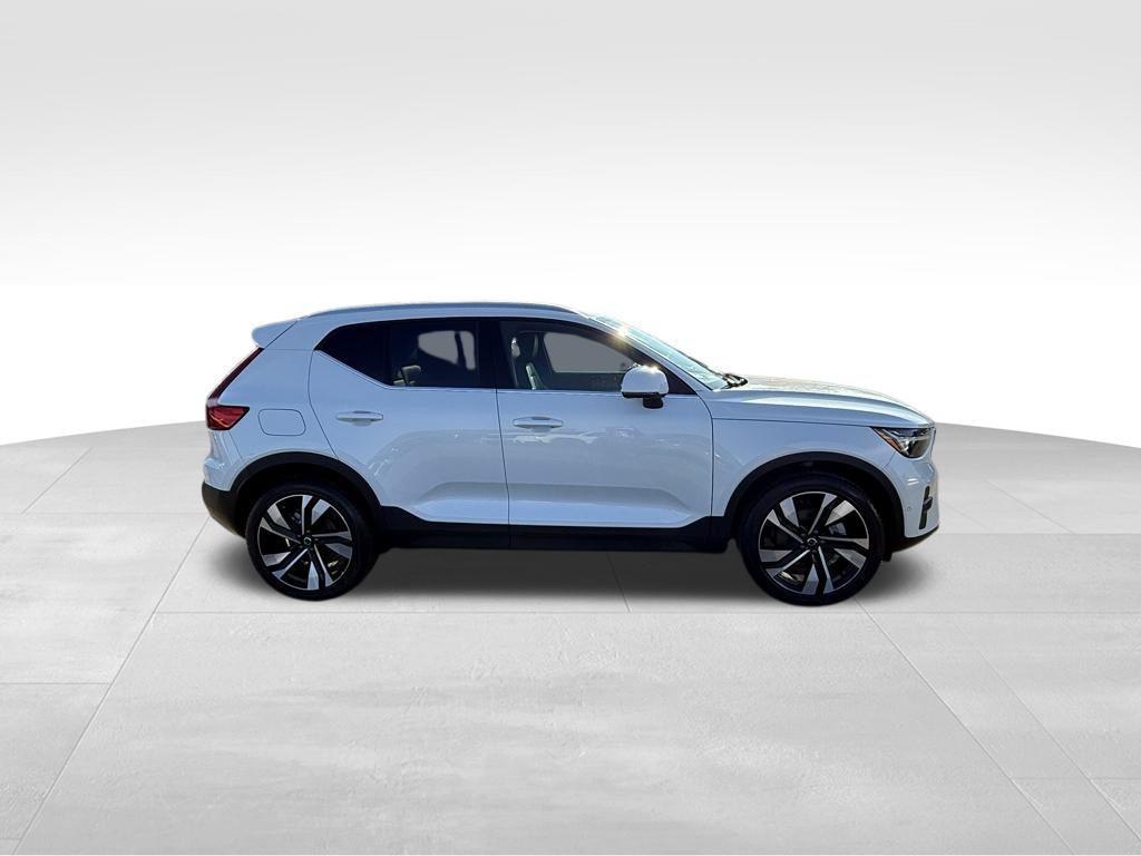 used 2025 Volvo XC40 car, priced at $36,224