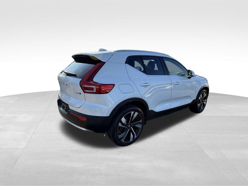 used 2025 Volvo XC40 car, priced at $36,224