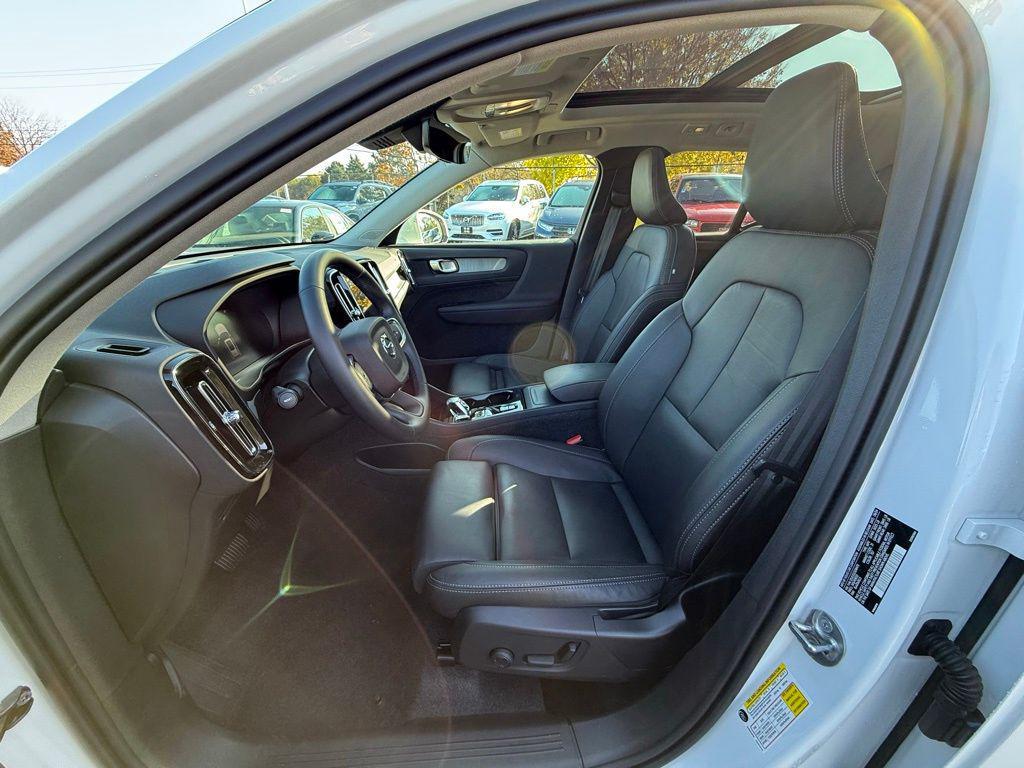used 2025 Volvo XC40 car, priced at $36,224