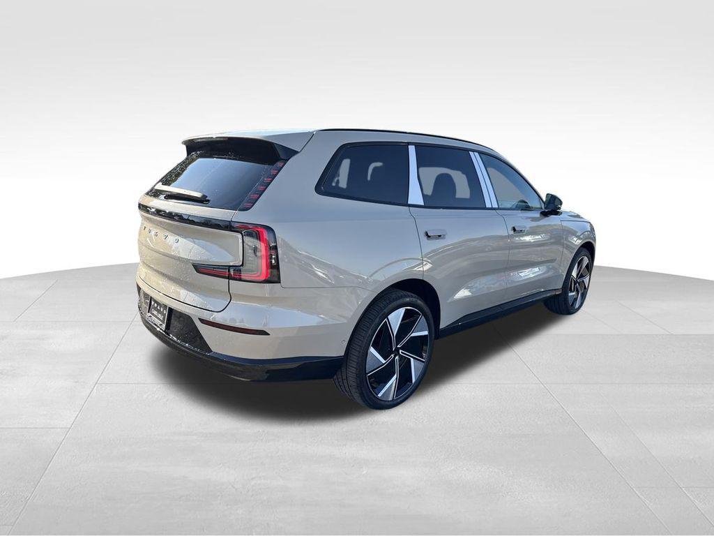 new 2025 Volvo EX90 car, priced at $81,532