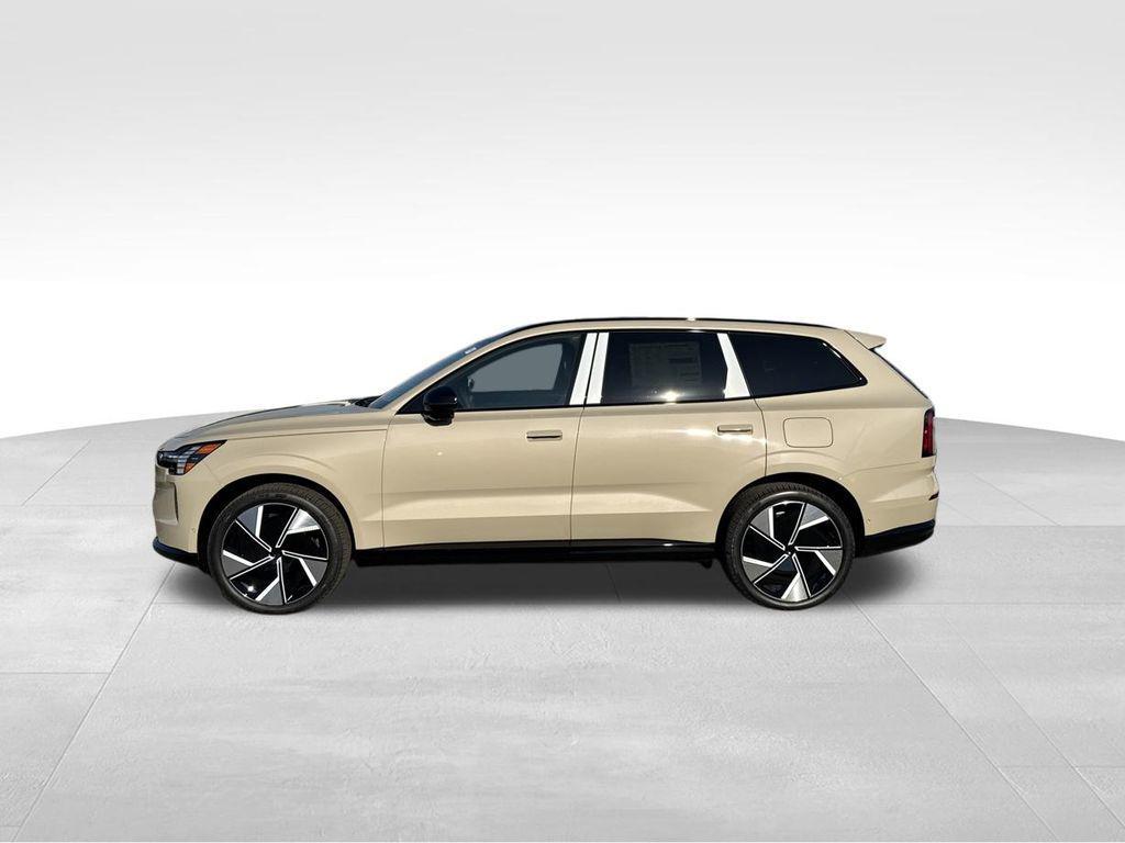 new 2025 Volvo EX90 car, priced at $81,532