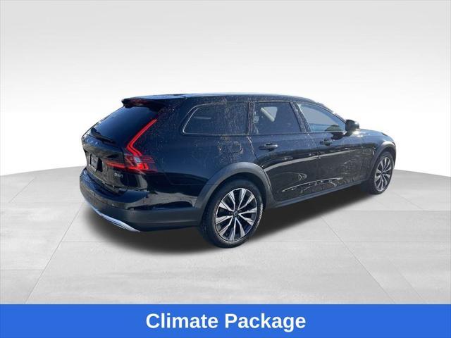 used 2023 Volvo V90 Cross Country car, priced at $42,400