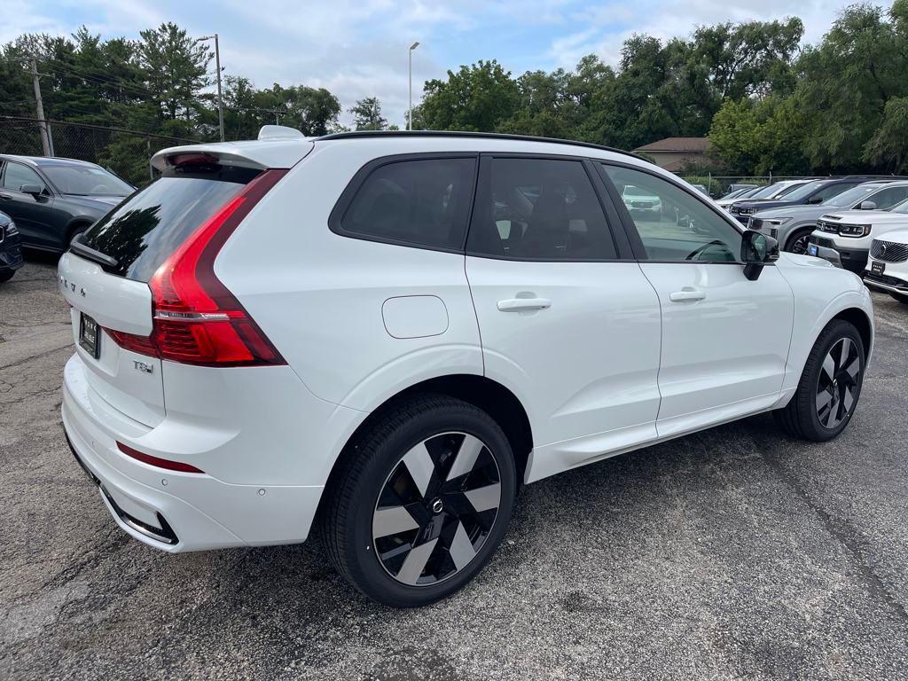 new 2025 Volvo XC60 Plug-In Hybrid car, priced at $59,992
