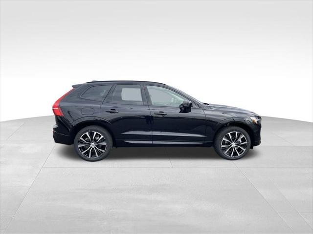 new 2025 Volvo XC60 car, priced at $51,725