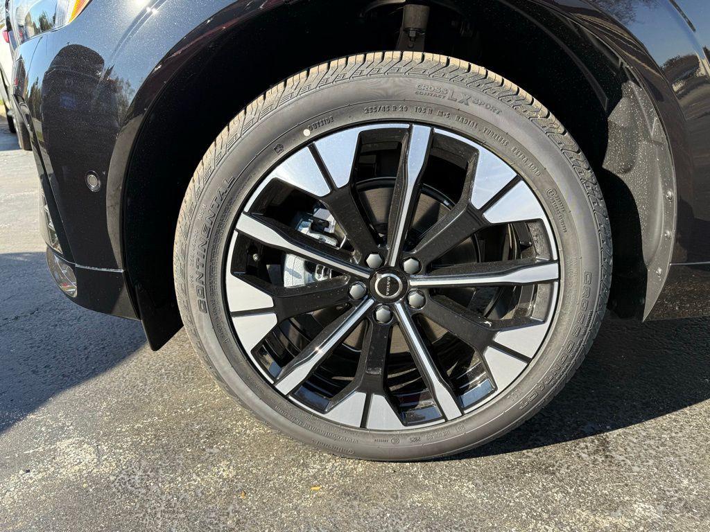 new 2026 Volvo XC60 car, priced at $54,985