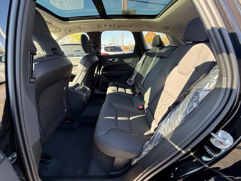 new 2026 Volvo XC60 car, priced at $54,985