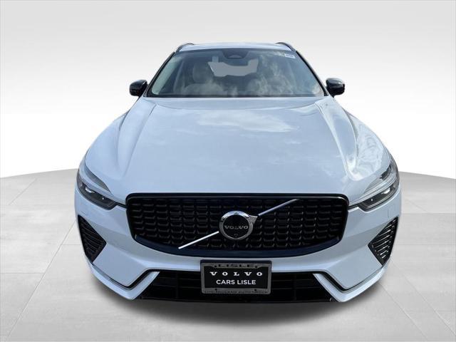 new 2025 Volvo XC60 car, priced at $54,550