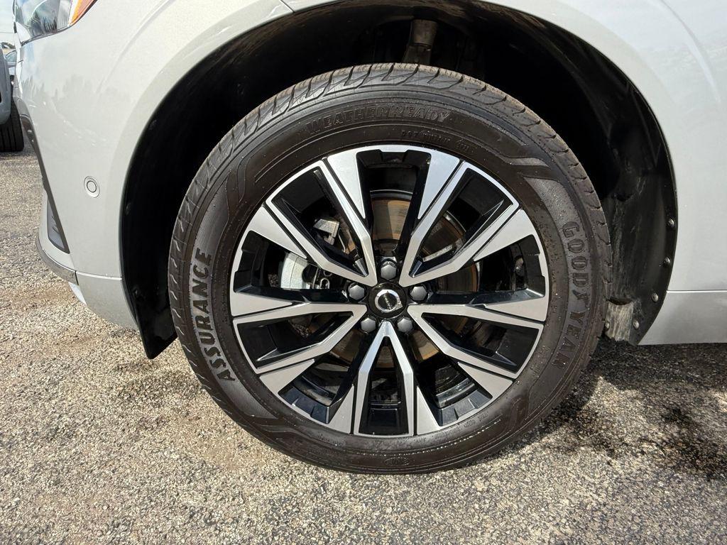 used 2023 Volvo XC60 car, priced at $30,352