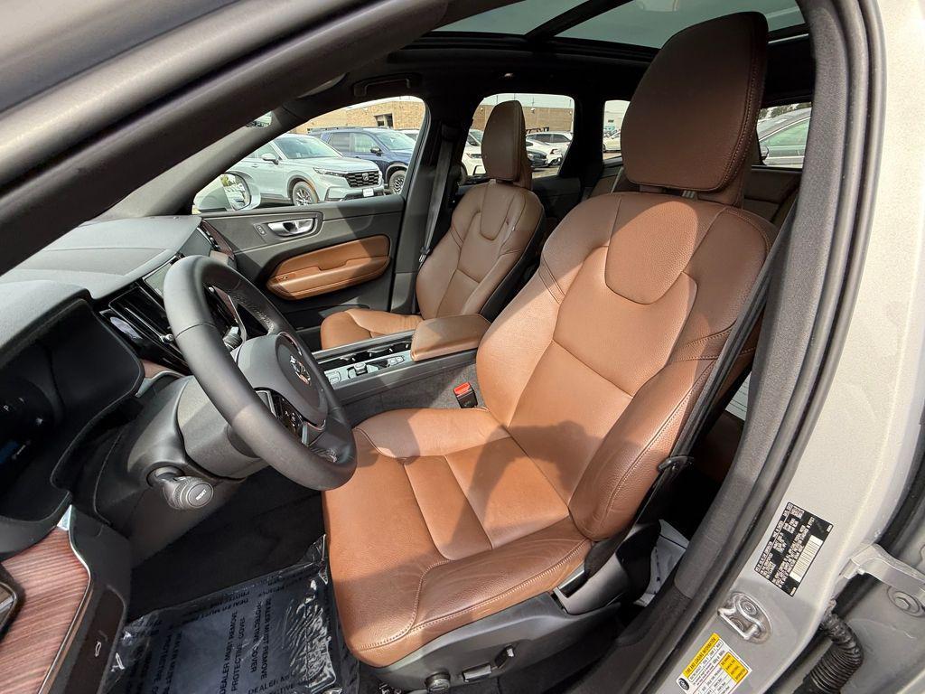 used 2023 Volvo XC60 car, priced at $30,352
