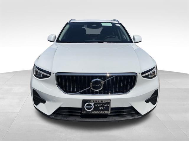 new 2025 Volvo XC40 car, priced at $43,215