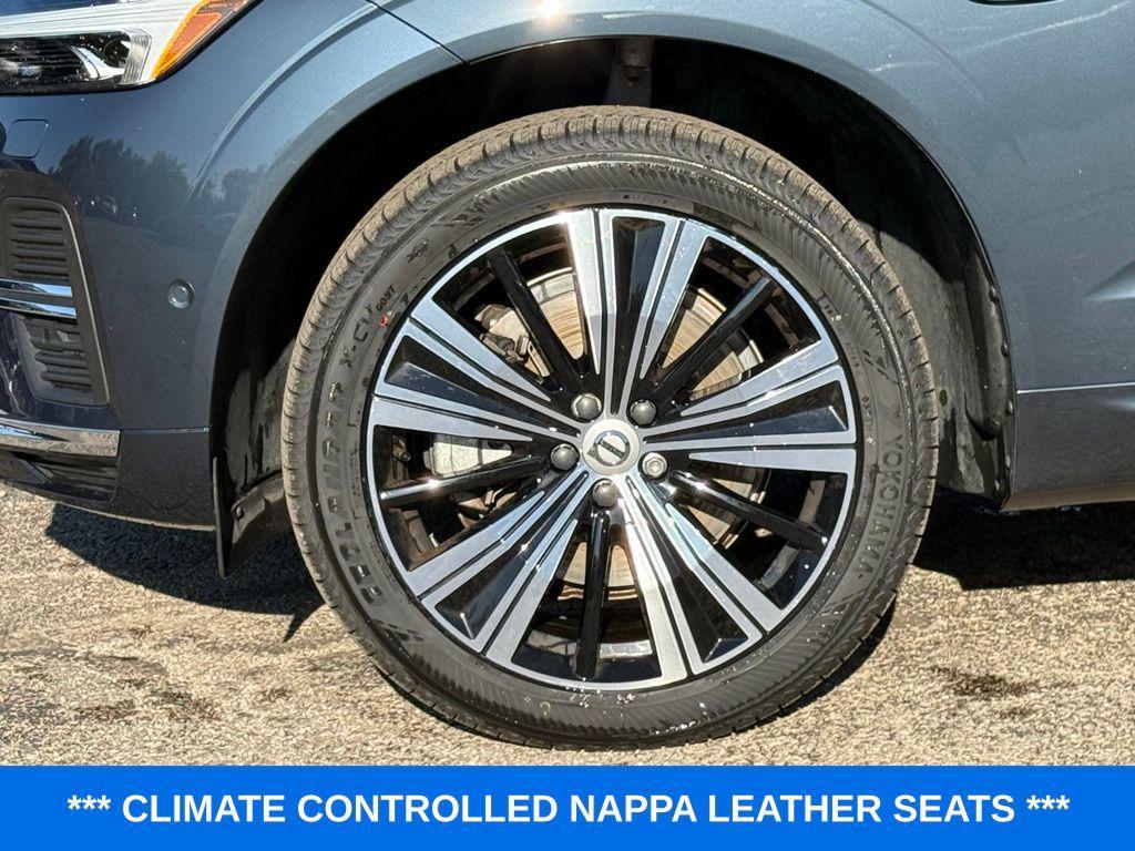used 2022 Volvo XC60 Recharge Plug-In Hybrid car, priced at $39,288