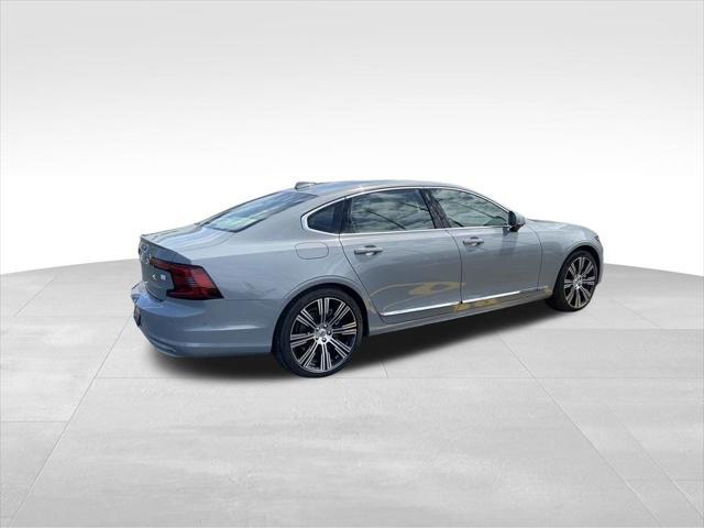 new 2024 Volvo S90 Recharge Plug-In Hybrid car, priced at $77,925