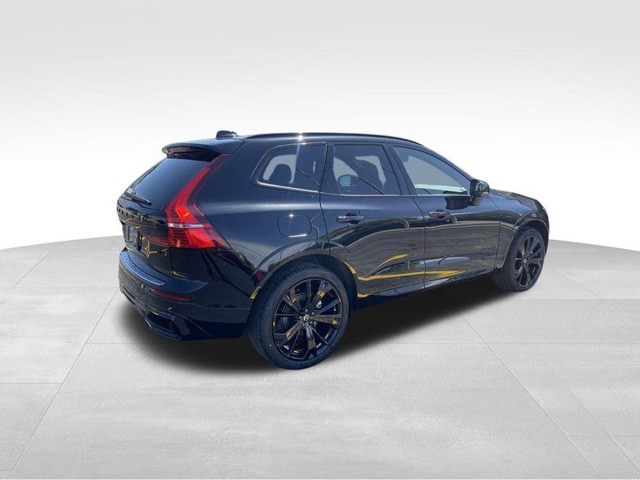 new 2024 Volvo XC60 car, priced at $61,525