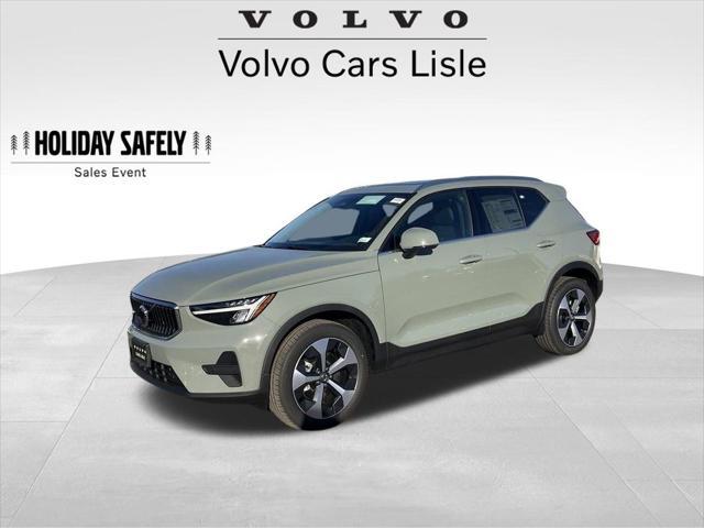 new 2025 Volvo XC40 car, priced at $44,300