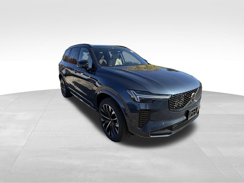 new 2026 Volvo XC90 car, priced at $75,575
